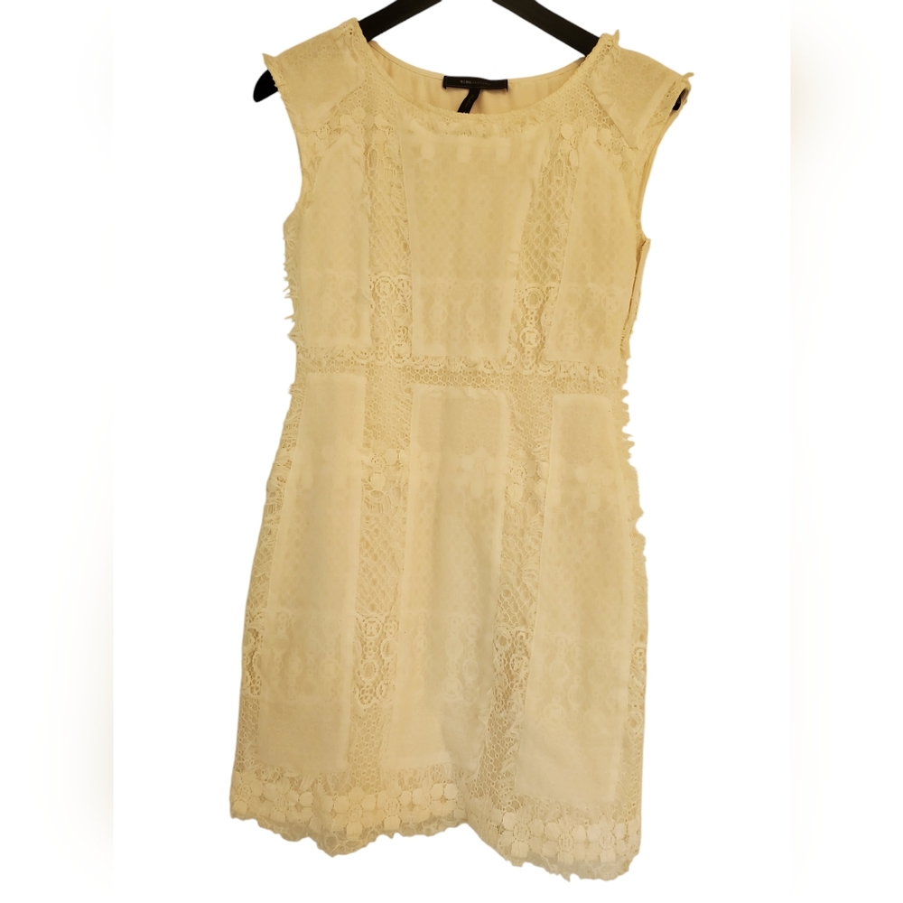 Elegant White BCBG Dress - Size 0